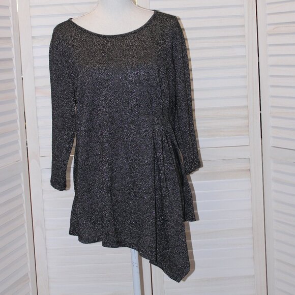 Lane Bryant Tops - Lane Bryant Knit Top Black with Silver 14/16 NWT